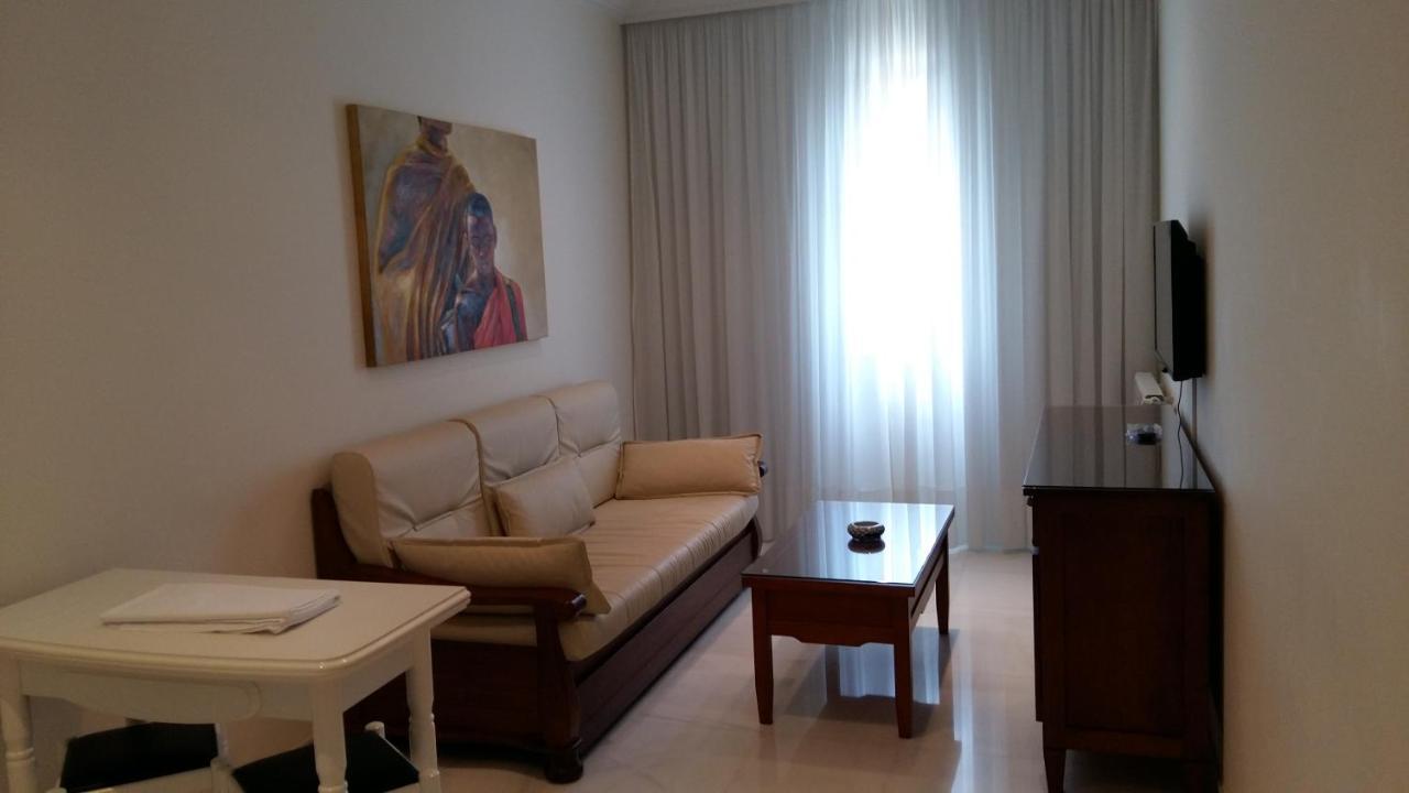 Apartamentos Maritimo Suites-Solo Adultos 오그로브 외부 사진